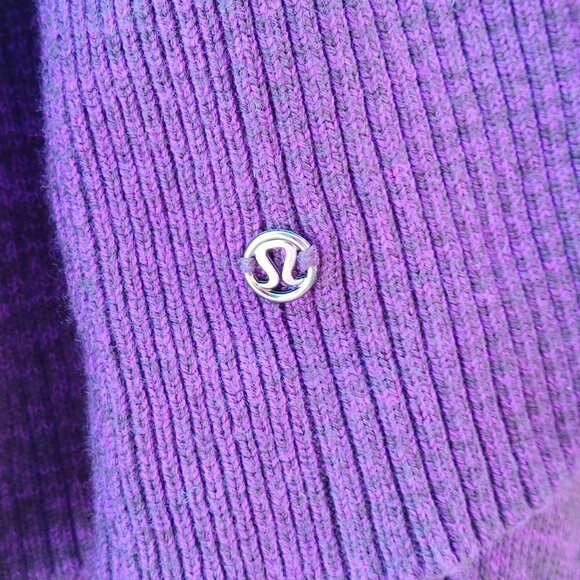 Lululemon Peace Of Mind Wrap with Hood Size 4 Black Grape Tender Violet - Picture 5 of 9